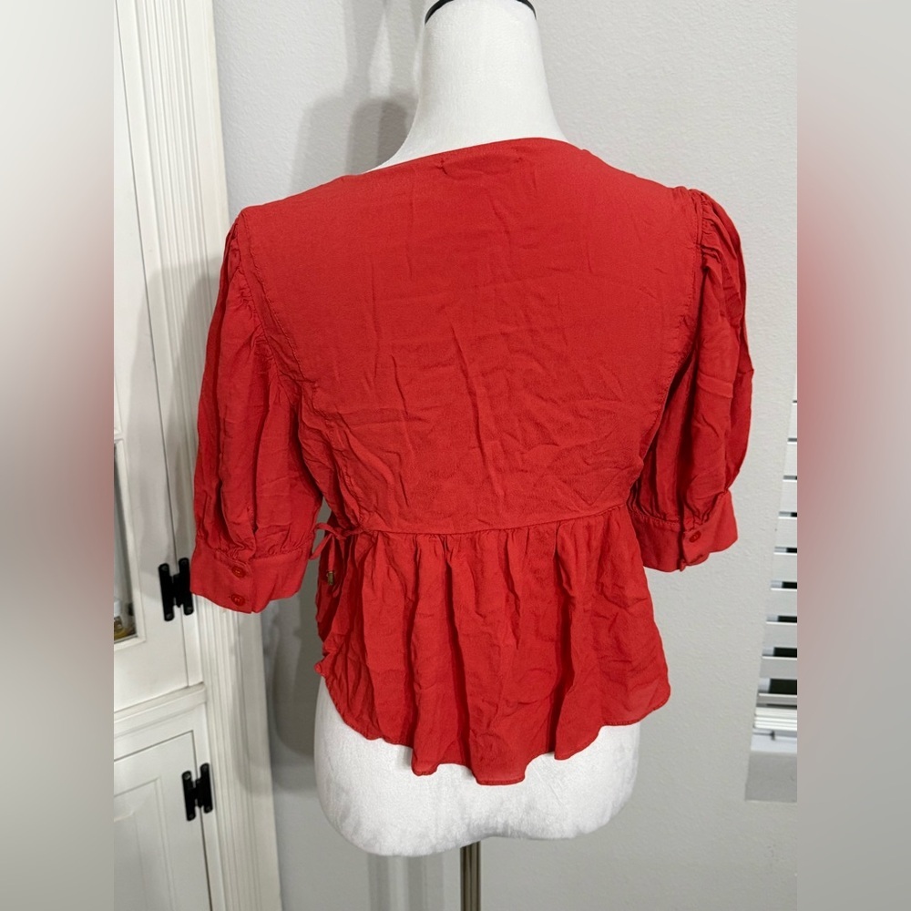NV -Red V-Neck Ruffle Top - Picture 6 of 6
